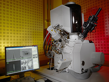 FEI Helios Dualbeam Nanolab 650