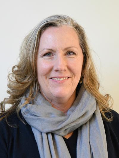 Dr. Julie Standish
