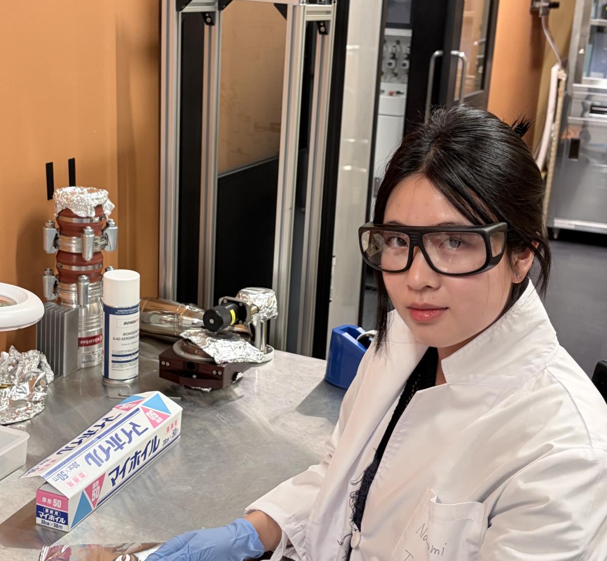 Jacey sitting in the lab. 